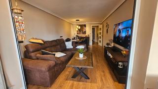 Pis a Puerto Deportivo. Se vende ático en zona miramar