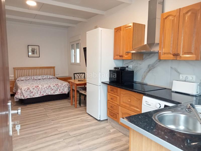 Foto db5ab624-0c3b-4144-8d55-d27ddd8d18ea. Alquiler masía casa estudio en el campo en Huerta Nueva Estepona