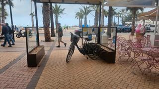 Local Comercial en Playa de los Boliches. Venta local primera lnea playa boliches