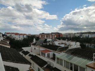 Xalet a Zona Calvario. Se vende gran chalet en estepona