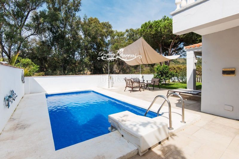 Foto cd500a0b-9e6d-404b-aeef-b03c2b1318ed. Xalet amb aparcament piscina a El Rosario - Ricmar Marbella