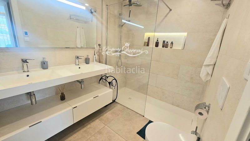 Foto 220fd06c-3ccb-4dc5-a2c2-f7827f23c98b. Rent flat with parking pool in Puerto Deportivo Fuengirola