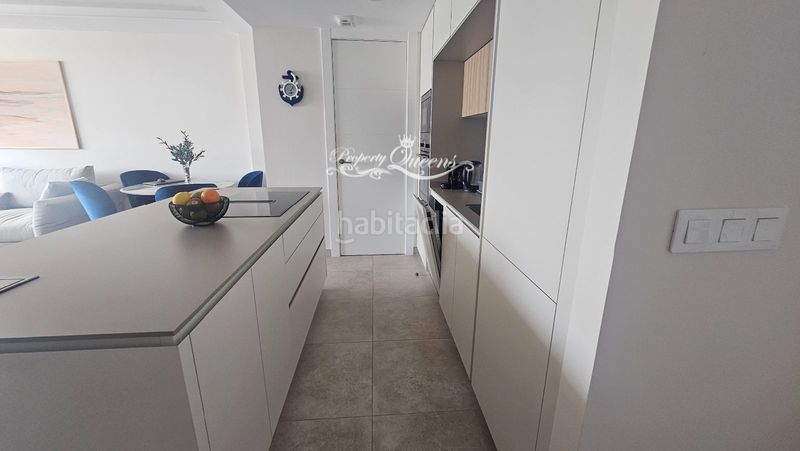 Foto 69e0e787-ca23-4be7-87c7-a436f171e170. Rent flat with parking pool in Puerto Deportivo Fuengirola