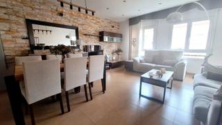 Location Maison jumelée  Carrer rosselló 6. Casa en alquiler
