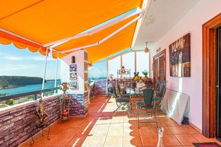 Piso  C. la colina. Piso en venta en arona