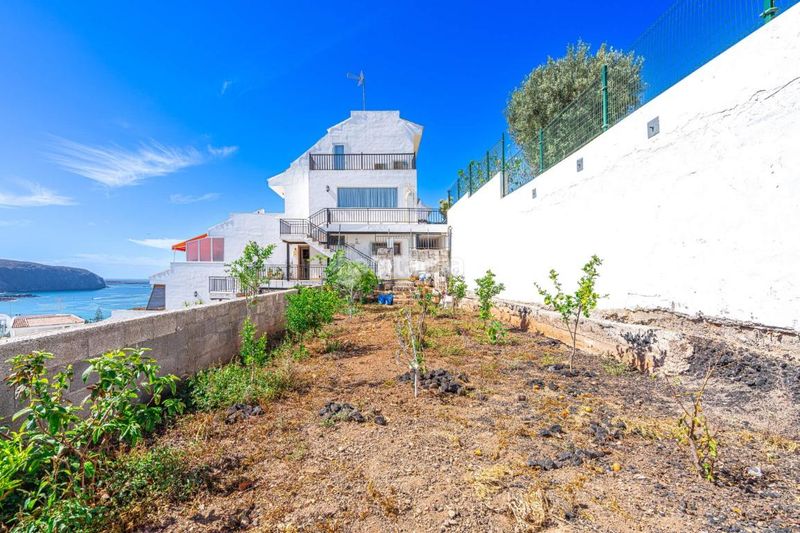 Foto f09ac6b5-afb0-4035-9900-3dbf0793290d. Etagenwohnung mit pool in Los Cristianos Arona