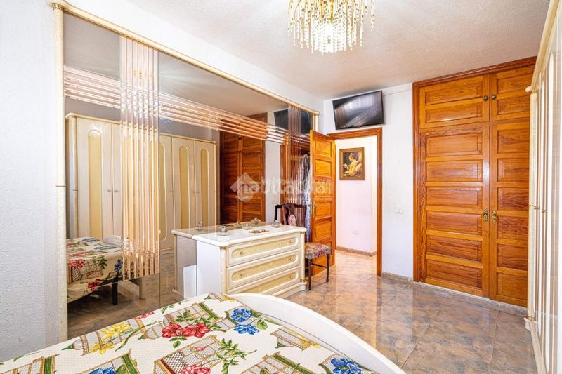 Foto fc21149f-cdfe-4ac7-84dd-9fd1116e0054. Etagenwohnung mit pool in Los Cristianos Arona