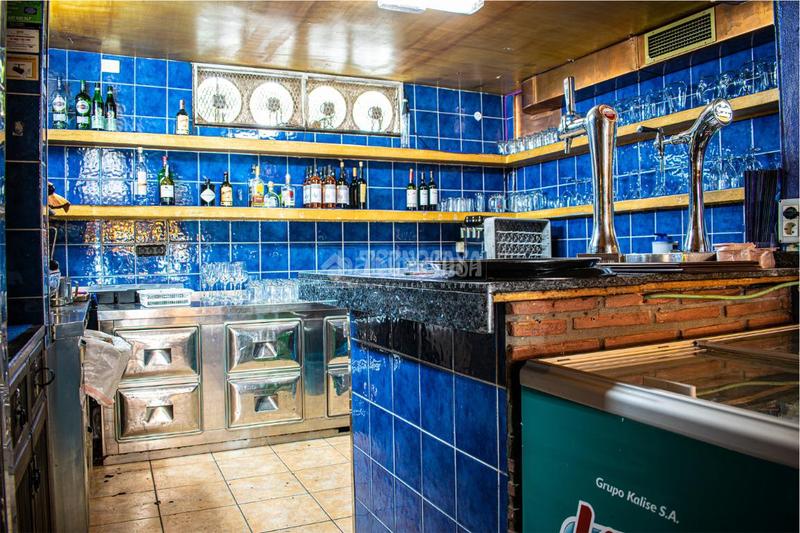 Foto 15cb2255-45df-4eb3-b646-f22d38f6586e. Local comercial a Playa de las Américas Arona