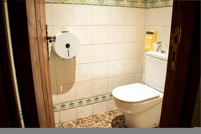 Foto d28585bb-ff31-40ea-b72d-ceaac2e362dd. Local comercial a Playa de las Américas Arona