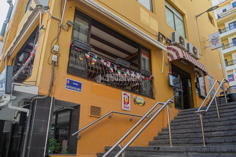 Foto 422e427f-112d-4462-abbc-c5a68b6c5741. Local comercial a Los Cristianos Arona