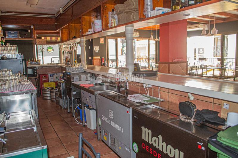 Foto 486eca33-5f5c-4785-9ab1-cbd85bde9c83. Local comercial a Los Cristianos Arona