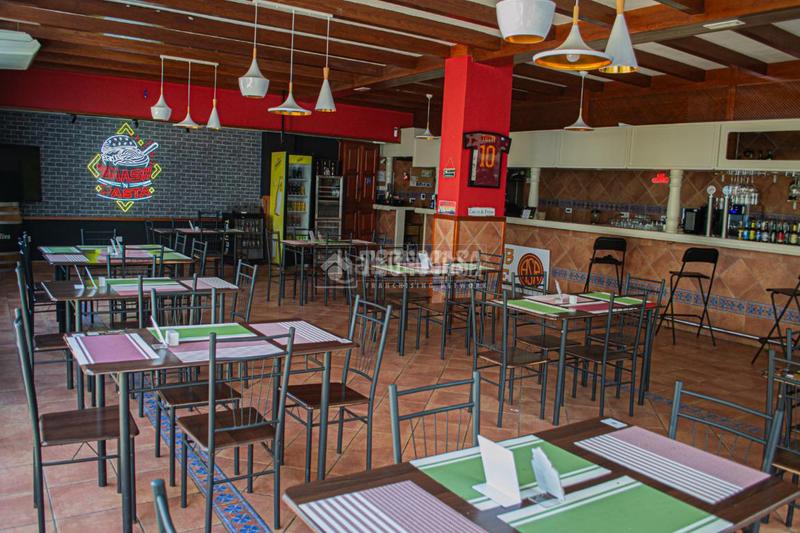 Foto db273b23-ed52-4248-8c97-b948d6ccd08f. Local comercial a Los Cristianos Arona