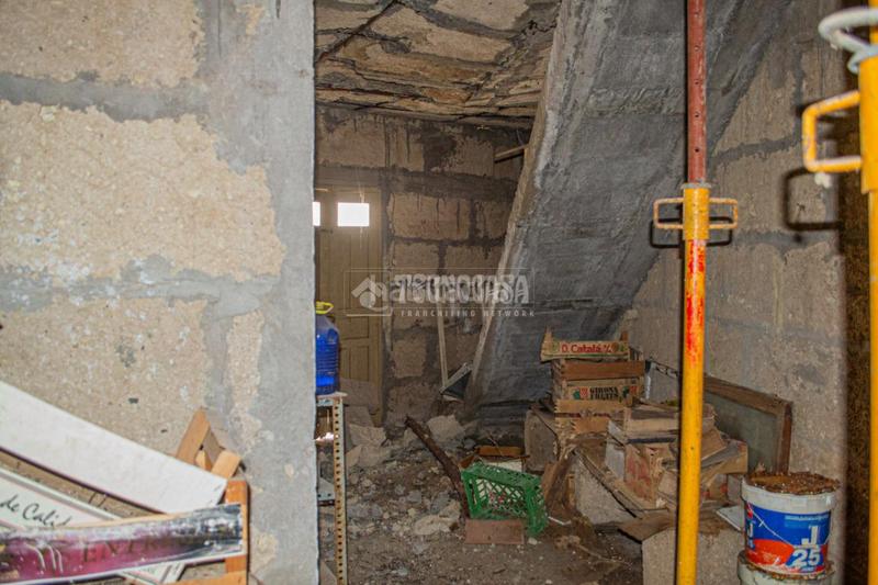 Foto f0eff8ad-2501-4c75-bbbf-083f988d1790. Casa bifamiliare in La Camella Arona