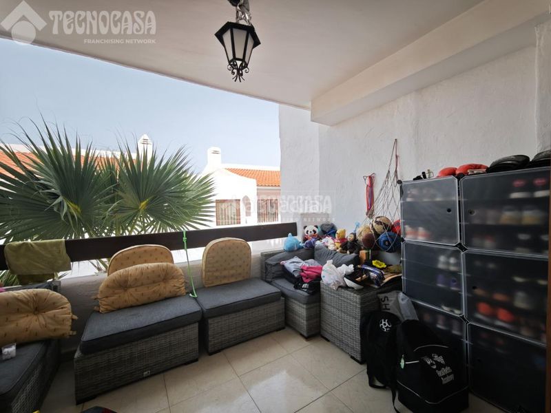 Foto 89fa7d7f-2772-4e8f-b3b8-4842d52985ea. Pis amb piscina a Los Cristianos Arona
