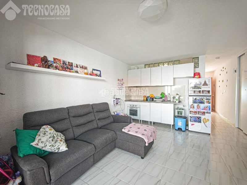 Foto a9a44069-06f2-44dd-b48e-05a352353a18. Pis amb piscina a Los Cristianos Arona