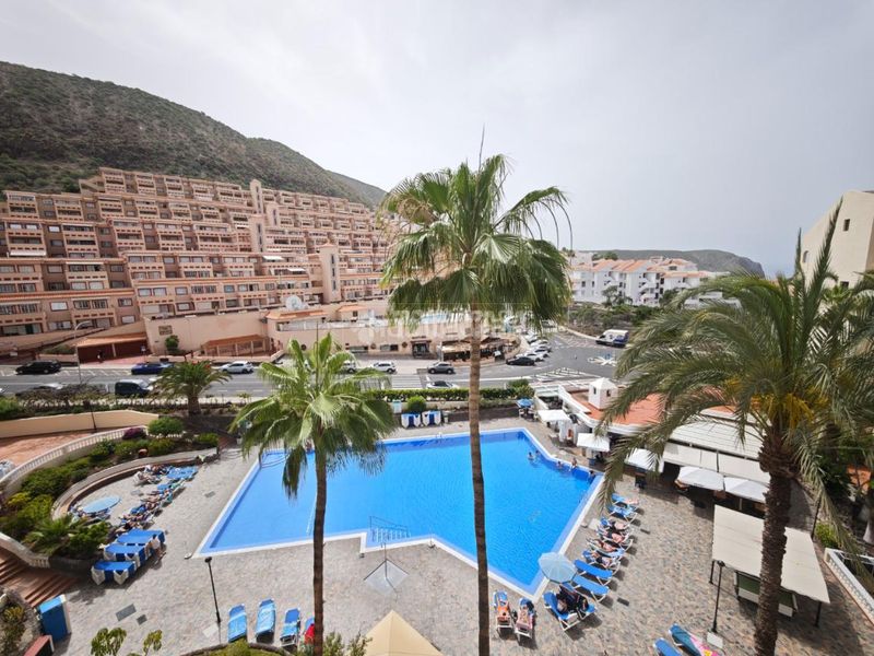 Foto f246666d-b5c7-429a-bc80-d1dbbeaf825b. Dúplex a Los Cristianos Arona