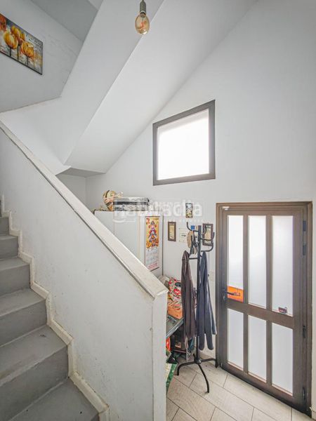 Foto a3936bef-8f02-47b7-8650-3f91f79532a5. Casa aparellada a Arona pueblo Arona