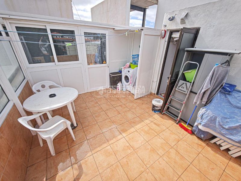 Foto a7006395-1669-4983-8bcc-1d09a9da93aa. Casa aparellada a Arona pueblo Arona