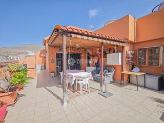 Àtic a Los Cristianos. Ático en venta en arona