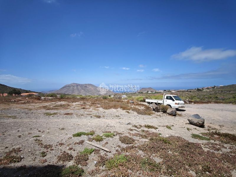 Foto 6bfa183b-ee32-4aef-a96d-b5ad3983e0c8. Terreny residencial a La Camella Arona