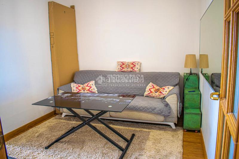 Foto 9b537d21-cccd-44de-9735-d193f0fc1160. Piso  en venta en Los Cristianos Arona