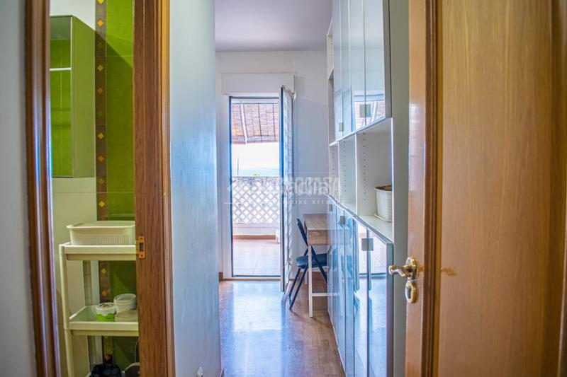 Foto a1c603ff-0de9-478b-b788-96c8ee9f6bc1. Piso  en venta en Los Cristianos Arona