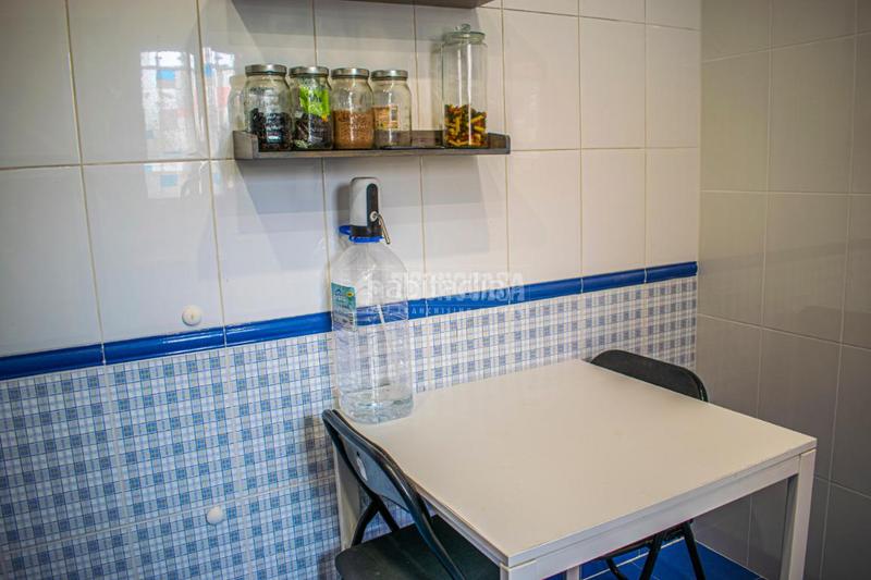 Foto bc32f3eb-a5c0-43dc-9de1-46c72db5d45f. Piso  en venta en Los Cristianos Arona