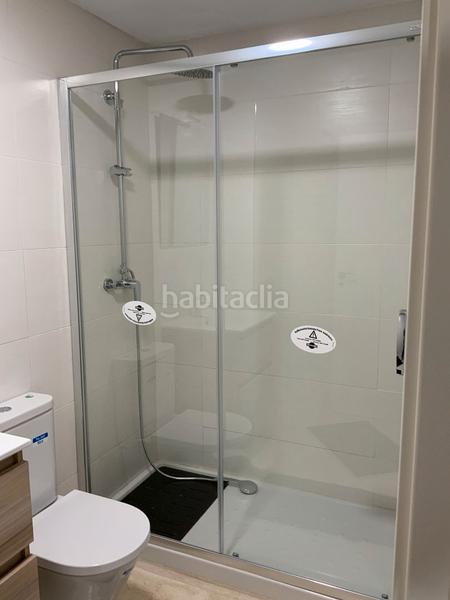 Foto a32f8a25-b44f-4691-9d60-fc0fdb914190. Casa adossada 418m<sup>2</sup> a carrer alzinar 22 a Torrefarrera