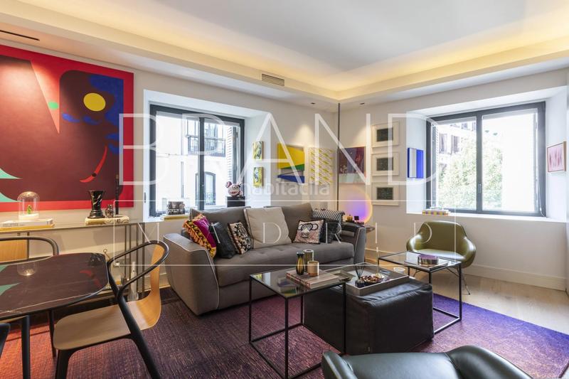 Foto 0e0a2e4c-701a-4db5-bb26-80ac3b956165. Etagenwohnung mit heizung in Recoletos Madrid