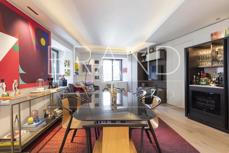 Foto 1688b5e4-2a17-4c41-a00e-05b3e7cab270. Etagenwohnung mit heizung in Recoletos Madrid