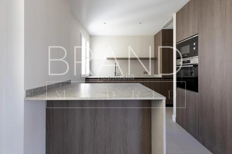 Foto d1cada03-cf0e-4e1b-9b56-04f9569eb037. Flat with heating in Guindalera Madrid