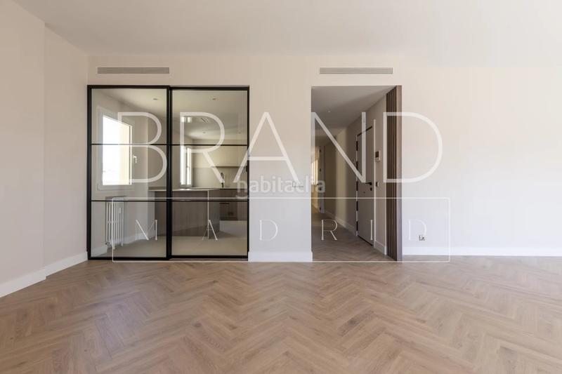 Foto b657e0de-2c61-41ca-8ec3-f4d780f14101. Piso en Guindalera Madrid