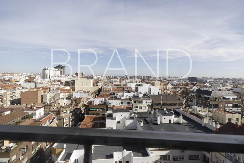 Foto 7f95a23d-8529-4945-878a-11cf18e8acd9. Appartamento con riscaldamento parcheggio in Guindalera Madrid