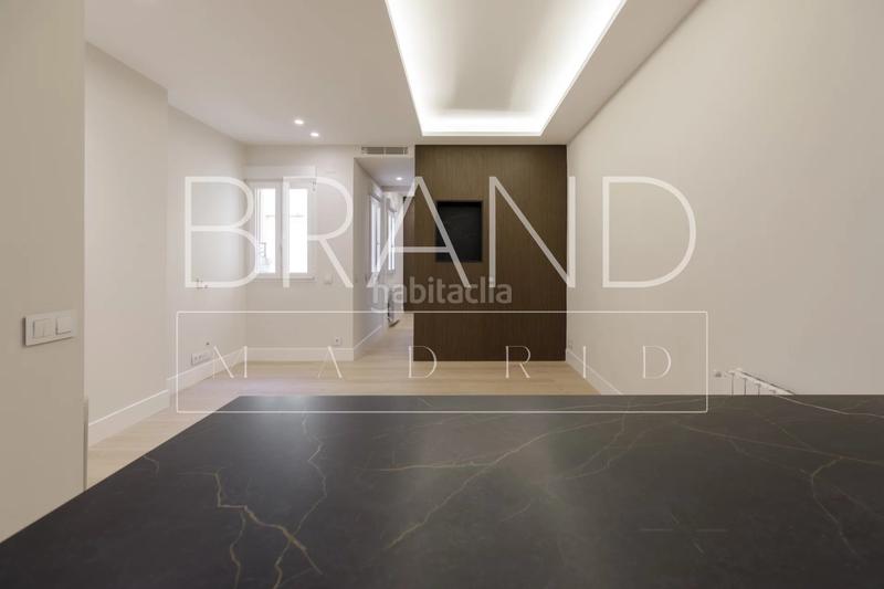 Foto 71fbc11e-3bcb-425d-aef6-938482da0355. Etagenwohnung mit heizung in Recoletos Madrid
