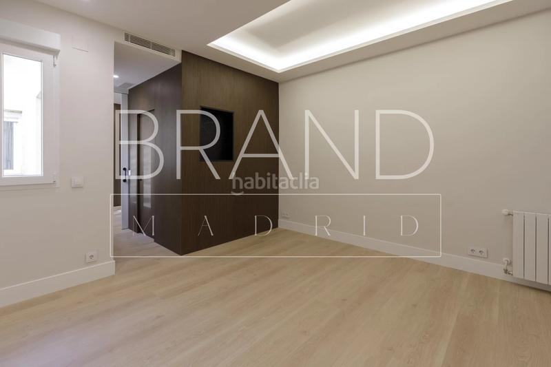 Foto b51a735e-4fe7-4f97-9565-fe17a867fc29. Etagenwohnung mit heizung in Recoletos Madrid