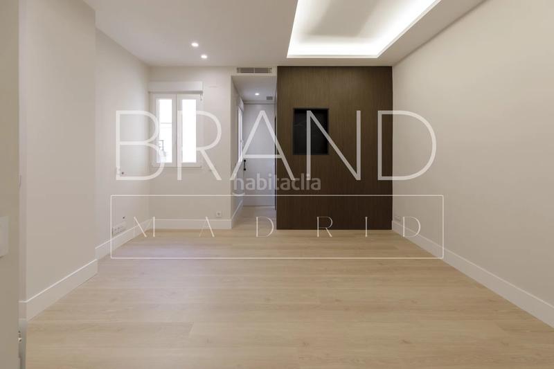 Foto d2ff55f1-6c64-4518-97ce-5a1e3a41ff26. Etagenwohnung mit heizung in Recoletos Madrid