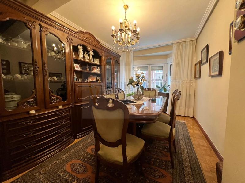 Foto 6a81f05a-365a-4fd8-aab4-685b841d0038. Flat in Centro Gijón