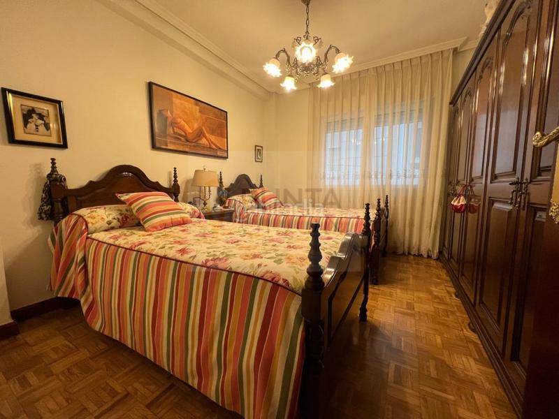 Foto 8046c106-0f34-4b7c-a6ff-c7fe34c9a551. Flat in Centro Gijón