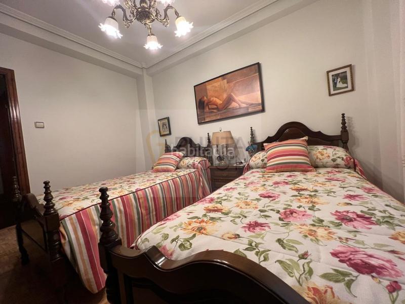 Foto ef1c2de4-decd-42ba-a43b-33329416adbf. Flat in Centro Gijón