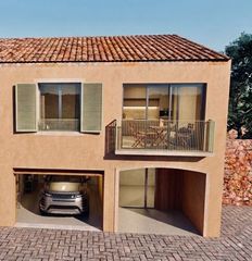 Casa aparellada a Forallac. Vivienda unifamiliar rehabilitada en el casco antiguo de vulpell