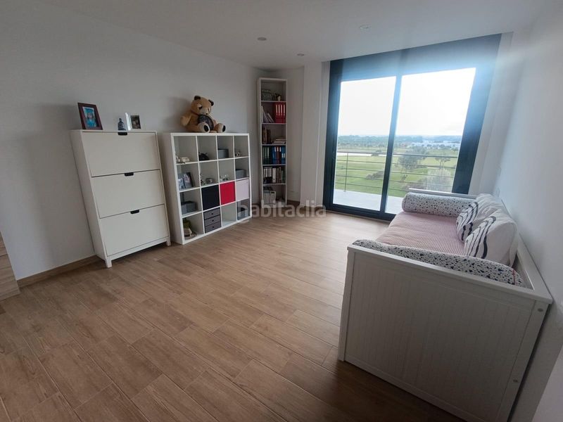 Foto 1013b082-9ef5-4f8e-af88-be32edd04ae6. Xalet amb aparcament a Villanueva Golf Puerto Real