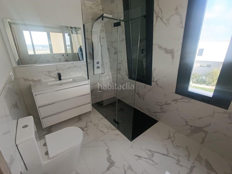 Foto e1feba70-a851-4804-8719-a41b19569d34. Xalet amb aparcament a Villanueva Golf Puerto Real