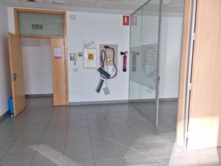 Alquiler Oficina en Avenida sanidad publica. Alquiler de oficina en edificio estadio