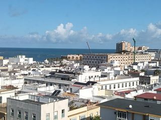Pis a La Caleta - La Viña. Venta piso zona centro con vistas a la ciudad