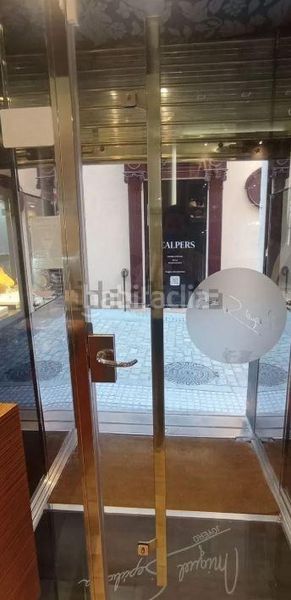Foto 7a5f8b84-e605-4f79-bddb-c80a07f4a3a6. Local comercial a Centro Histórico Cádiz