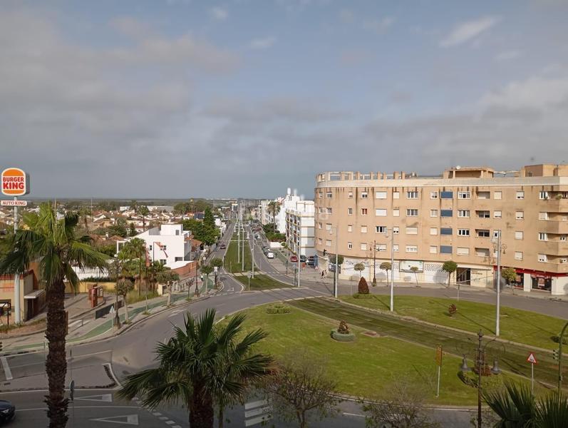 Foto f245cf72-87e5-44a0-a608-84153345a1b8. Appartamento in Barriada de Andalucía - Ardila San Fernando