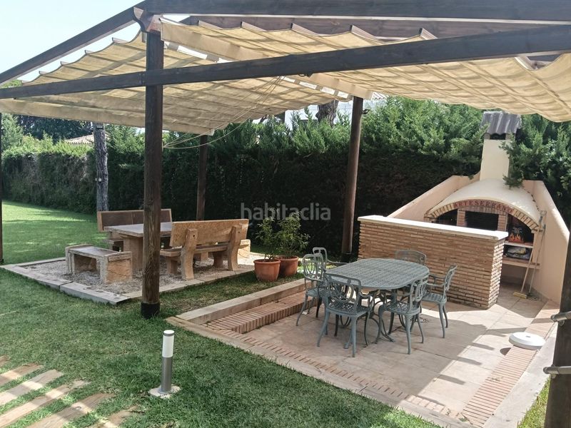 Foto 45569f1e-3717-4e21-a153-2749ff1af273. Xalet amb aparcament piscina a Roche Conil de la Frontera