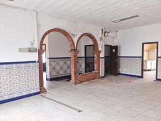 Nau industrial a Madre de Dios. Venta de finca en calle sancho vizcaino, jerez de la frontera