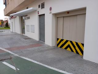 Aparcament cotxe  Calle real. Venta de plaza de garaje en ponce de leon 1, san fernando