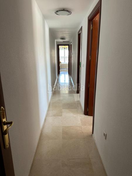 Foto 26370bb9-5cc7-42cc-a4b8-31c9baad0226. Piso vivienda luminosa con vistas a la bahía, piscina y plaza de garaje en San Fernando